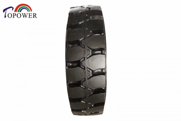 700-12充气式实心胎